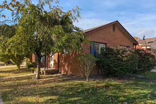 1300 Venice St, Dearborn, MI 48124 - Photo 6