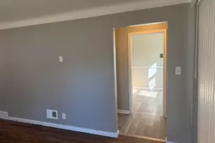 16767 Lincoln Ave, Eastpointe, MI 48021 - Photo 4