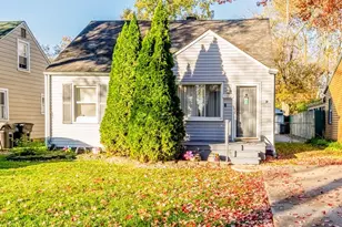 14634 Banner St, Taylor, MI 48180 - Photo 2