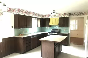 9625 Oakview Dr, Portage, MI 49024 - Photo 16