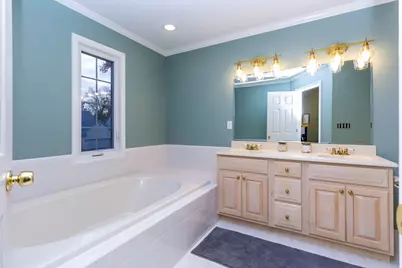 20391 Windham Drive, Macomb, MI 48044 - Photo 32