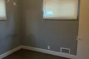 1321 Applewood Ave, Lincoln Park, MI 48146 - Photo 8