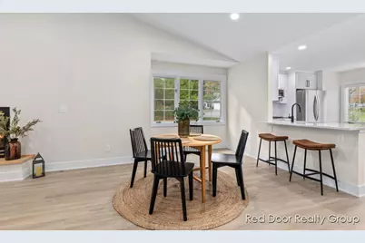 1814 Corville Court NW, Grand Rapids, MI 49504 - Photo 8