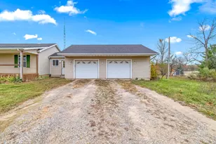 7534 Robins Rd, Hillsdale, MI 49242 - Photo 38