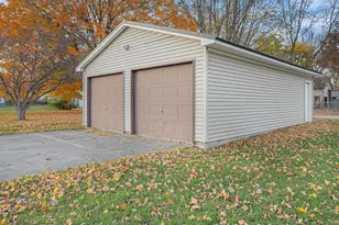 210 S State St, White Pigeon, MI 49099 - Photo 4