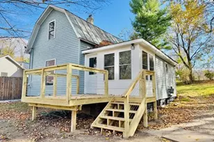 21 Thornapple Lake Rd, Nashville, MI 49073 - Photo 2