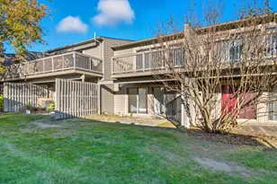 715 Skynob Dr, Ann Arbor, MI 48105 - Photo 4