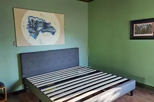 103 E Maple St, Three Oaks, MI 49128 - Photo 8