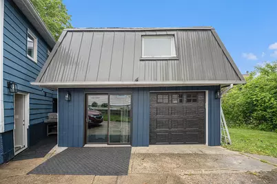 211 Wells Street, South Haven, MI 49090 - Photo 24