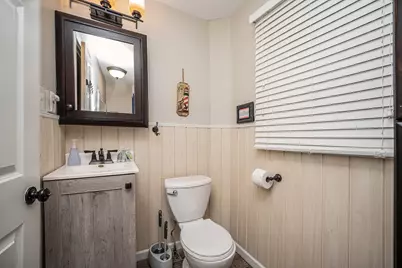 211 Wells Street, South Haven, MI 49090 - Photo 18