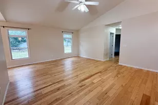 194 Black Cherry Ln, Battle Creek, MI 49015 - Photo 12