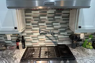 2542 Medinah Ln, Benton Harbor, MI 49022 - Photo 14