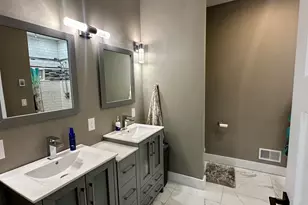 2542 Medinah Ln, Benton Harbor, MI 49022 - Photo 28