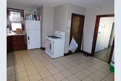 913 Kosciusko Street, Manistee, MI 49660 - Photo 8