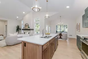 4708 Knapp Bluff Dr NE, Grand Rapids, MI 49525 - Photo 12