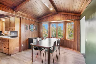 8482 Cottonwood Dr, Jenison, MI 49428 - Photo 4