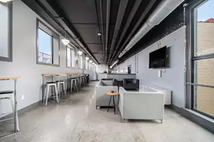 600 Broadway Ave NW, Grand Rapids, MI 49504 - Photo 20