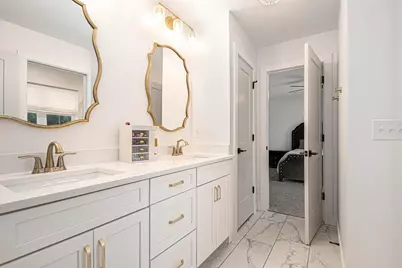 68575 W Banks Drive, Edwardsburg, MI 49112 - Photo 26