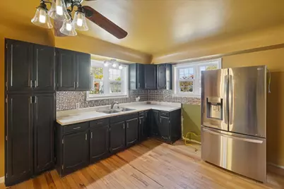311 E Pine Street, Edmore, MI 48829 - Photo 12