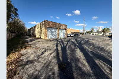 103 Grove Street, Battle Creek, MI 49037 - Photo 2