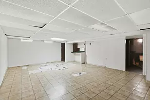 12111 Inkster Rd Rd, Livonia, MI 48150 - Photo 18