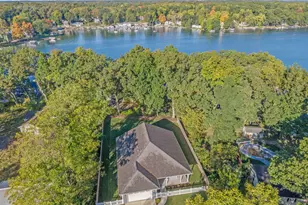 7811 N 39th St, Augusta, MI 49012 - Photo 2