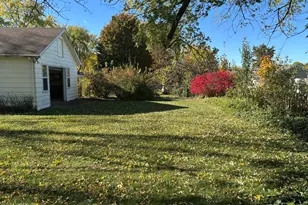 3017 E G Ave, Kalamazoo, MI 49004 - Photo 8