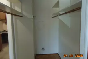 2915 W 13 Mile Rd, Royal Oak, MI 48073 - Photo 14