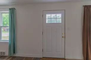 215 S Fruitport Rd, Spring Lake, MI 49456 - Photo 8