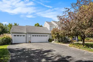 9975 Young Ave NE, Rockford, MI 49341 - Photo 16