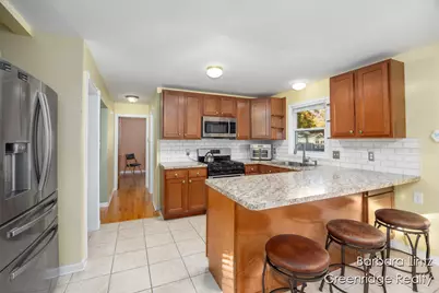 3864 Wyoming Avenue SW, Wyoming, MI 49519 - Photo 14