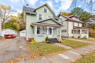 738 W Franklin St, Jackson, MI 49201 - Photo 2