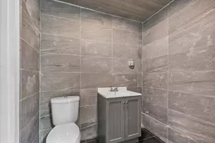 226 W Cesar E Chavez Ave, Lansing, MI 48906 - Photo 10