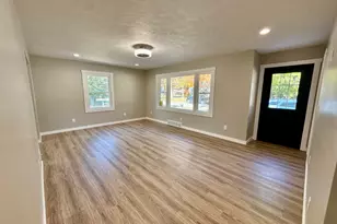 1385 Beardsley Ave, Muskegon, MI 49441 - Photo 12