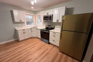 1385 Beardsley Ave, Muskegon, MI 49441 - Photo 10