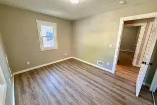 1385 Beardsley Ave, Muskegon, MI 49441 - Photo 20