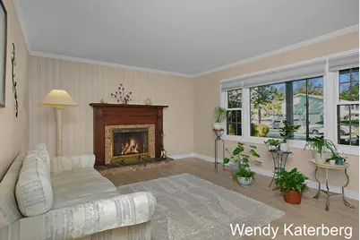 4593 Brooklyn Avenue SE, Kentwood, MI 49508 - Photo 2