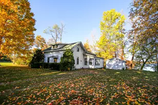 303 Spring St, Constantine, MI 49042 - Photo 2