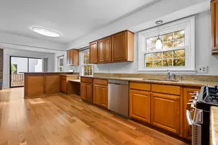 3620 Charter Pl, Ann Arbor, MI 48105 - Photo 10