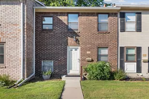 1925 Sheffield Dr, Ypsilanti, MI 48198 - Photo 2