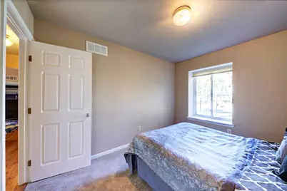 8124 Valleyview Drive, Ypsilanti, MI 48197 - Photo 24