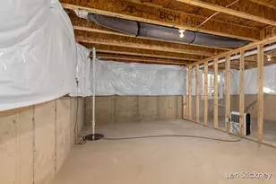 33610 Pinedale Ln, Gobles, MI 49055 - Photo 30