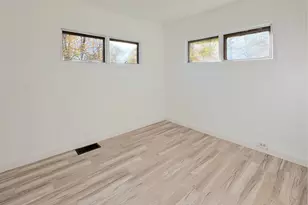 653 Orchard Ave, Muskegon, MI 49442 - Photo 12