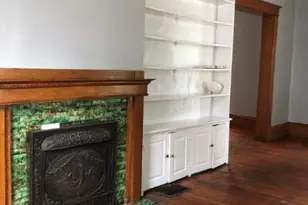 416 Bellevue Pl, Kalamazoo, MI 49007 - Photo 2