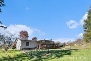 6928 Hubbardston Rd, Hubbardston, MI 48845 - Photo 22