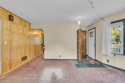 2422 Midday Street, Jackson, MI 49203 - Photo 6