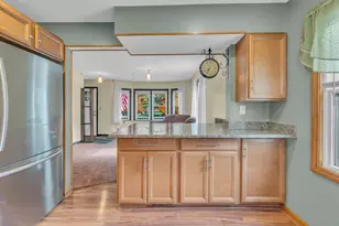 2422 Midday St, Jackson, MI 49203 - Photo 12