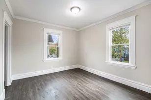 835 Bates St SE, Grand Rapids, MI 49506 - Photo 14