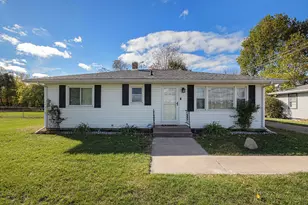 2034 Union Ave, Benton Harbor, MI 49022 - Photo 1
