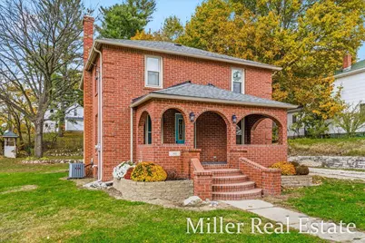 303 E Colfax Street, Hastings, MI 49058 - Photo 4